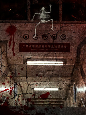 在线寻找华夏无神？我在牢里鉴定神明！小说的无删减版本