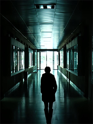 乔妩靳时暮小说谁言流光归不语章节免费阅读